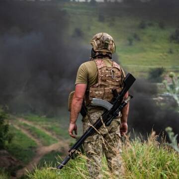 На війні в Україні рф за добу втратила 1240 військових та літак