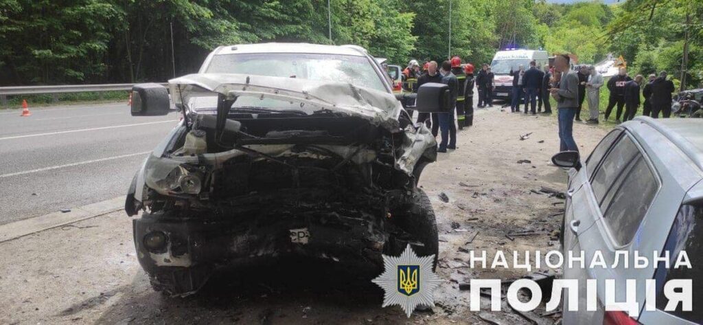 Внаслідок ДТП на обїздній у Вінниці загинули троє поліцейських