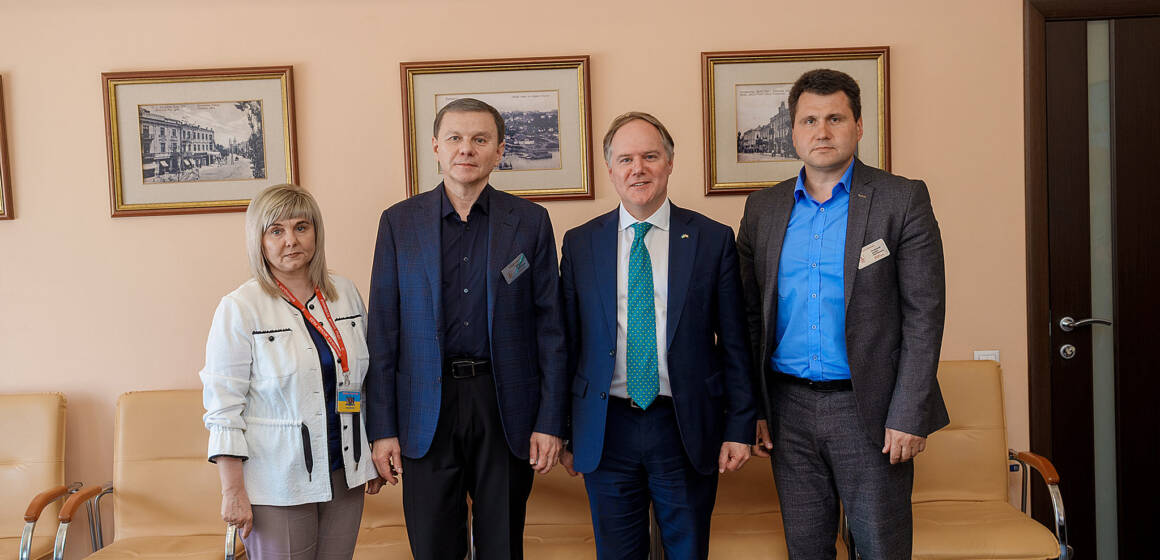 Надзвичайний і Повноважний Посол Великої Британії в Україні відвідав Вінницю