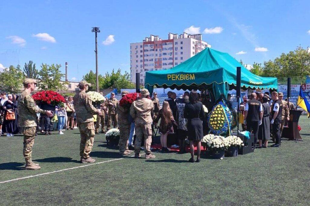 Вінничани прощаються із Захисником Назарієм Гринцевичем