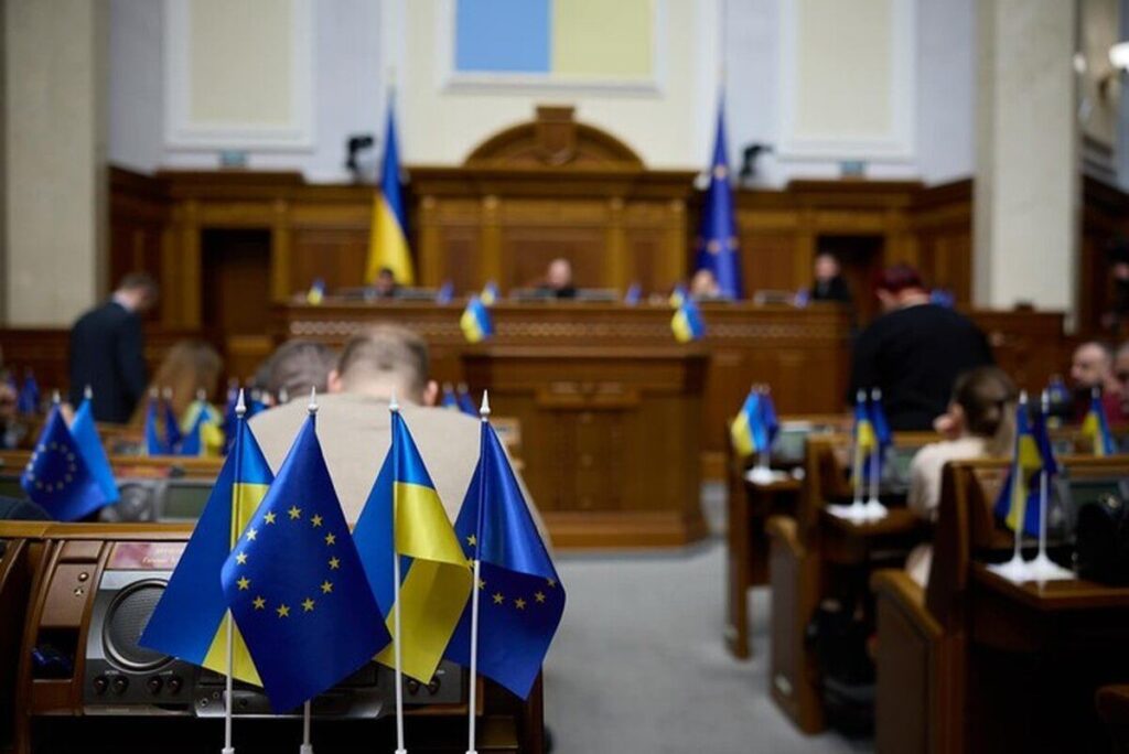 Парламент створив комісію з питань облаштування фортифікацій та закупівлі дронів