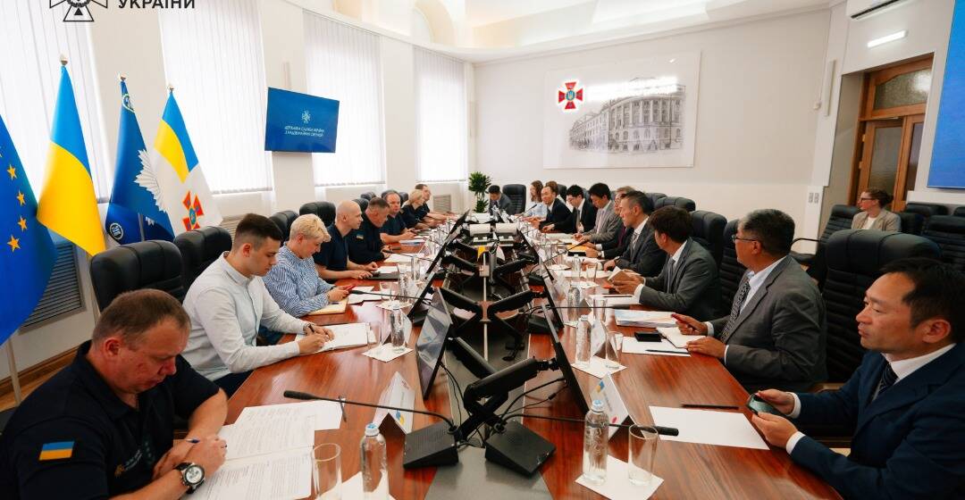 Розмінування України: у ДСНС відбулася зустріч з японськими партнерами