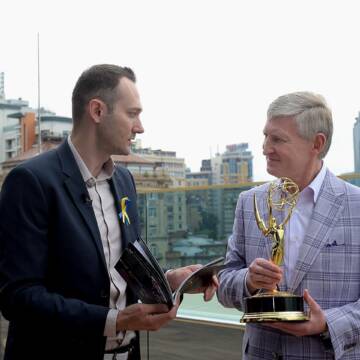 Рінат Ахметов отримав нагороду Emmy за серіал про «Шахтар»