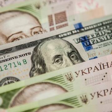 Курс валют на 4 червня: скільки коштують долар, євро і злотий