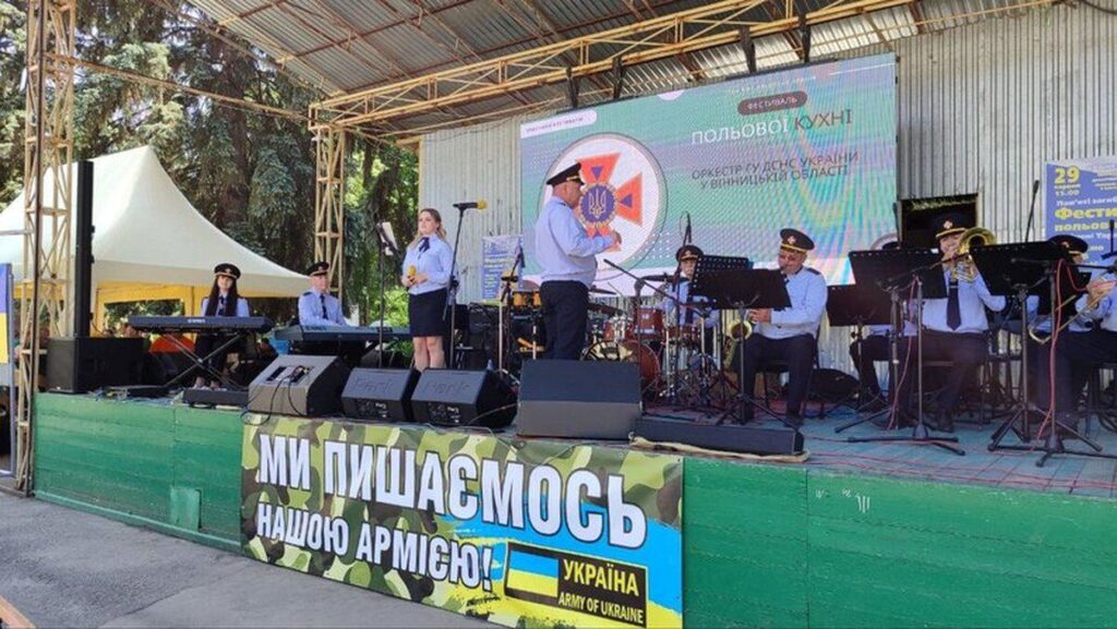 Сьогодні у Вінниці проходить фестиваль польової кухні (фоторепортаж)