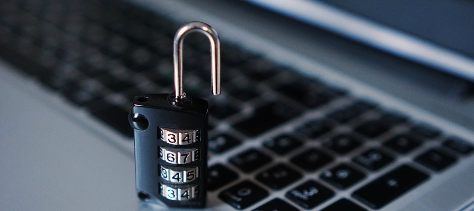 Безпека в мережі: кіберполіція звертає увагу на важливість надійних паролів