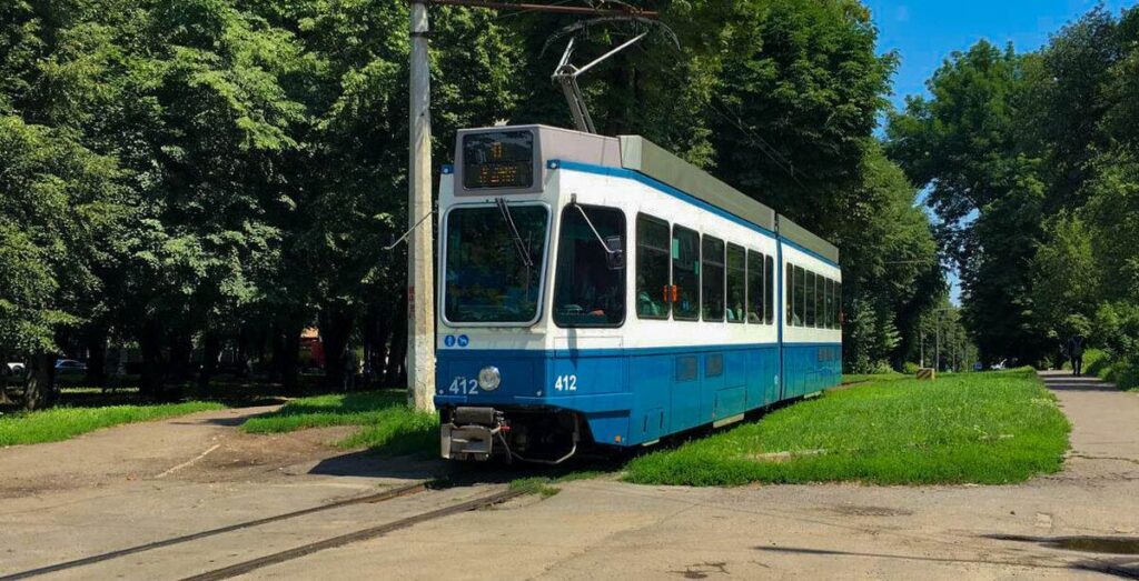 У Вінниці трамвай збив жінку: подробиці ДТП