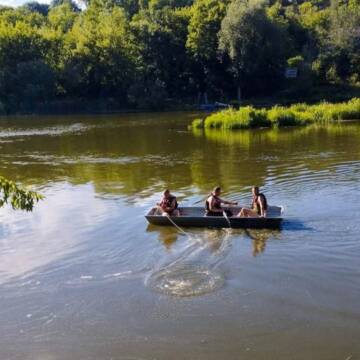 На Вінниччині рятувальники знайшли у річці тіло десятирічного хлопчика (Відео)