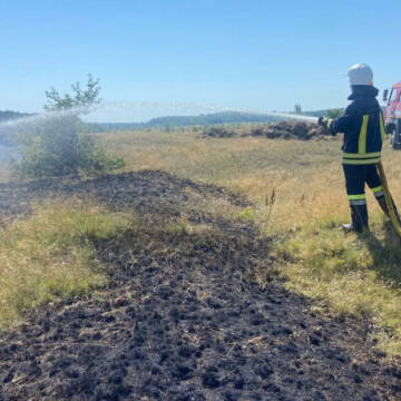 На Вінниччині рятувальники 20 разів виїжджали на ліквідацію пожеж