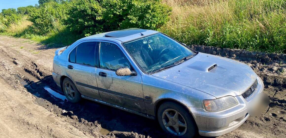 На Вінниччині поліцейські розшукали викрадача автомобіля