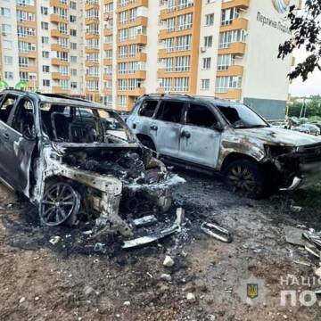 У Вінниці під час повітряної тривоги через займання автівок лунали вибухи