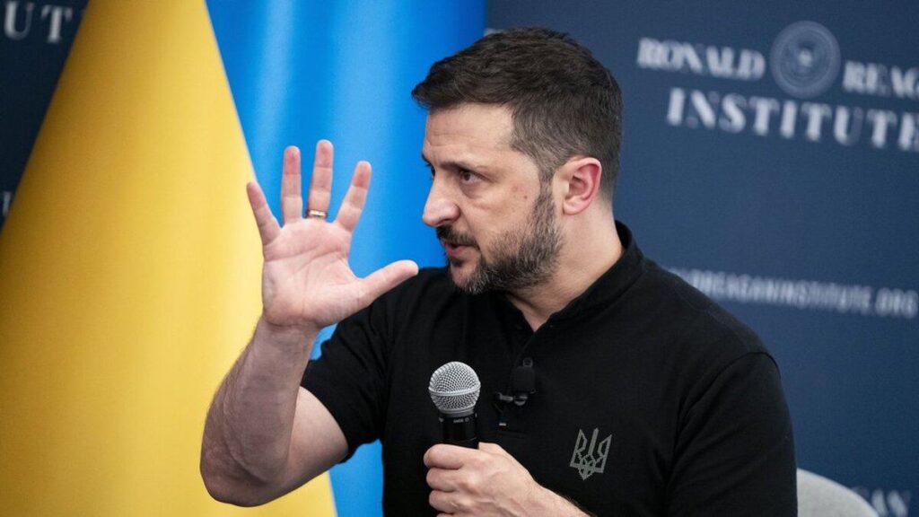Зеленський розповів, коли Україна підготує план дій щодо миру в Україні
