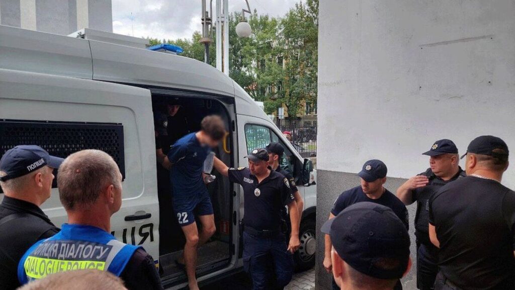 Підозрюваному у вбивстві Фаріон обирають запобіжний захід у львівському суді