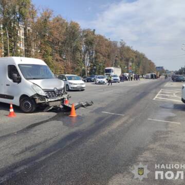 У Вінниці маршрутка потрапила у ДТП: травмувались люди