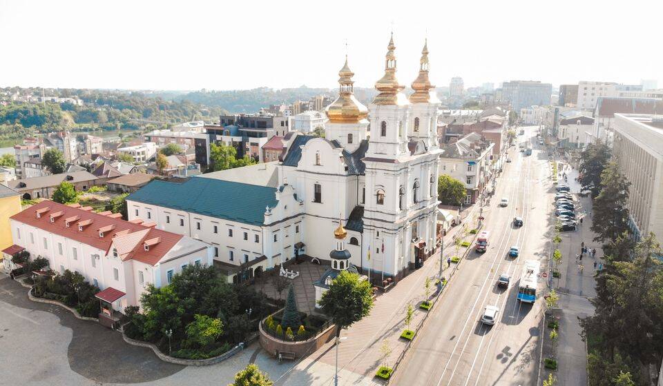 Молебень перед початком нового навчального року проведуть у соборі Вінниці