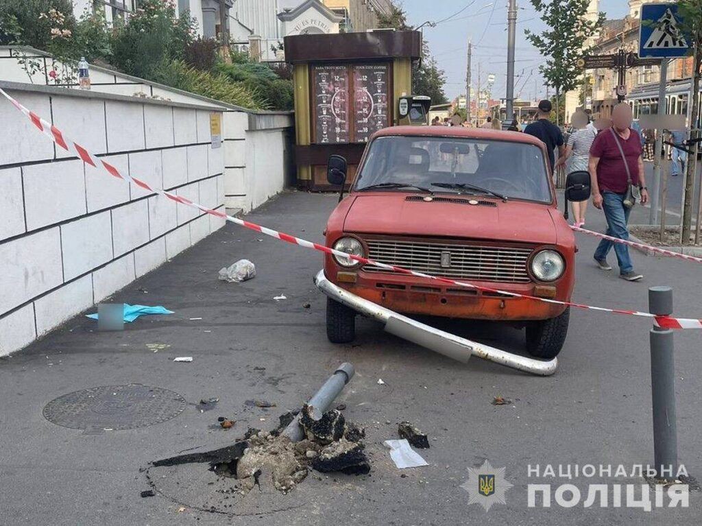 У вінниці автомобіль наїхав на пенсіонерку: подробиці ДТП