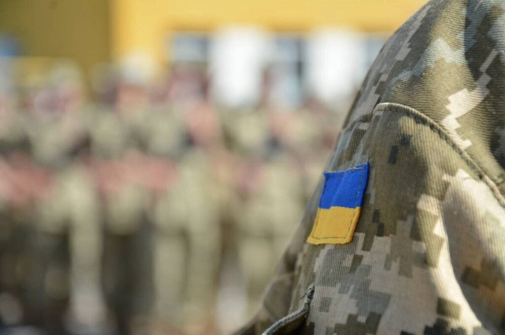 Зеленський підписав закони про продовження воєнного стану та мобілізації