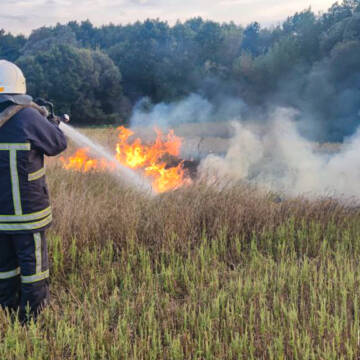 Минулої доби рятувальники Вінниччини ліквідували 62 пожежі