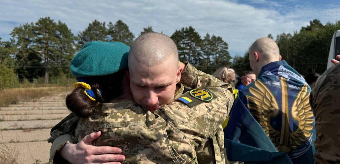 В Україну повернули 49 полонених