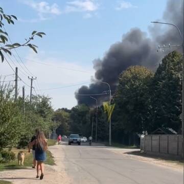 У Вінниці на Старому місті горить недіюча будівля