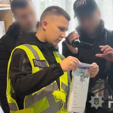 За 3300 доларів: директорка медзакладу на Вінниччині брала хабарі за оформлення інвалідності