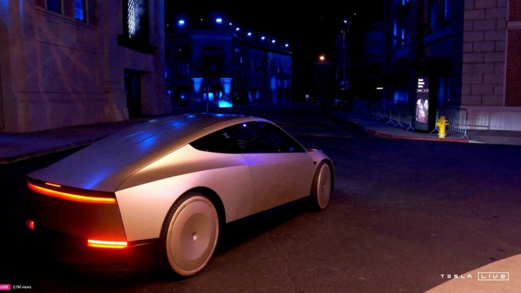 Гендиректор Tesla Ілон Маск презентував роботаксі