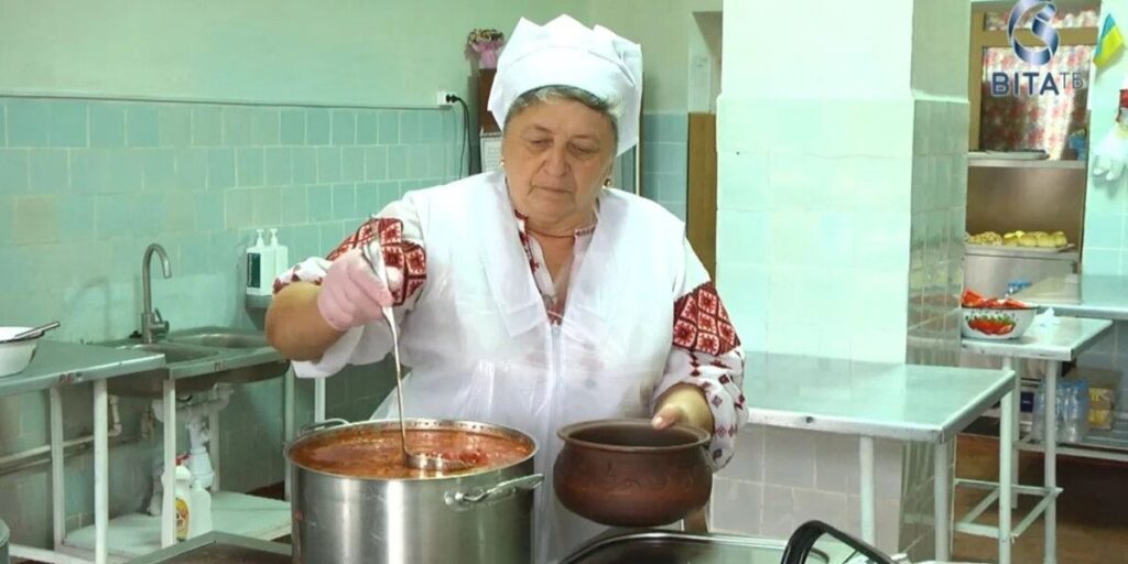 У Вінницько-хутірському ліцеї запровадили унікальне меню: діє принцип подорожуємо світом