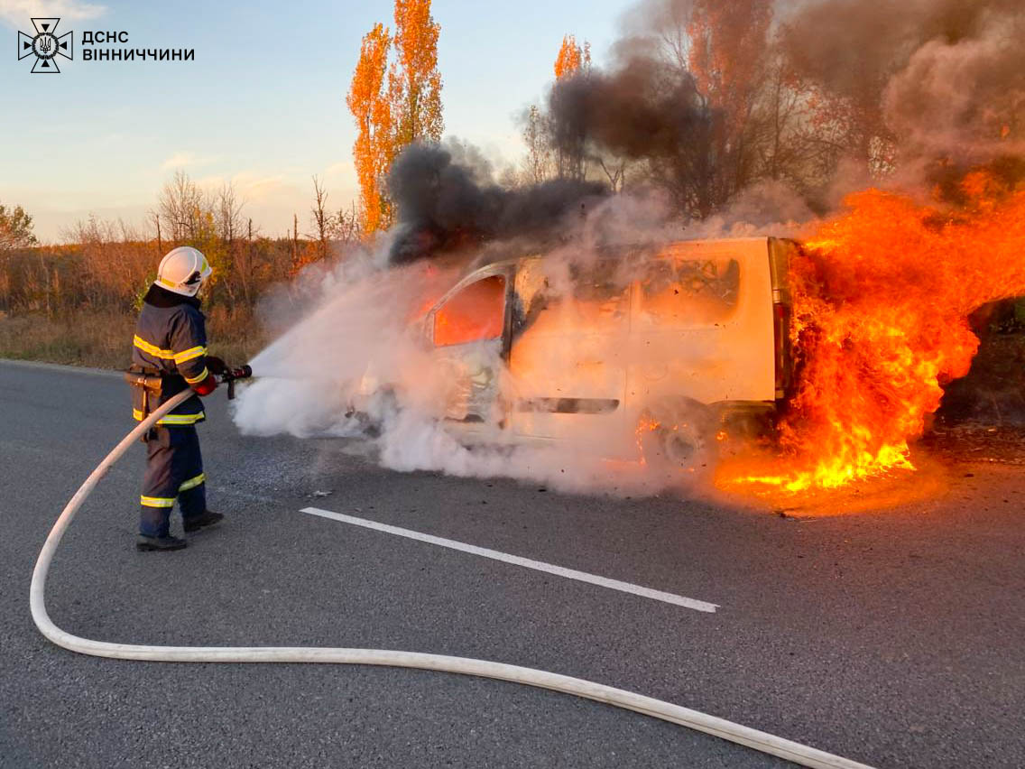 За добу рятувальники Вінниччини ліквідували 10 пожеж