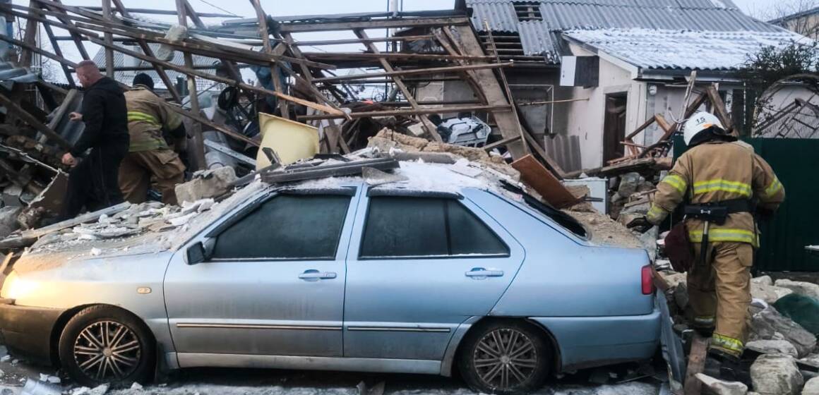 Вибух газового балона в Барі: рятувальники деблокували травмовану жінку