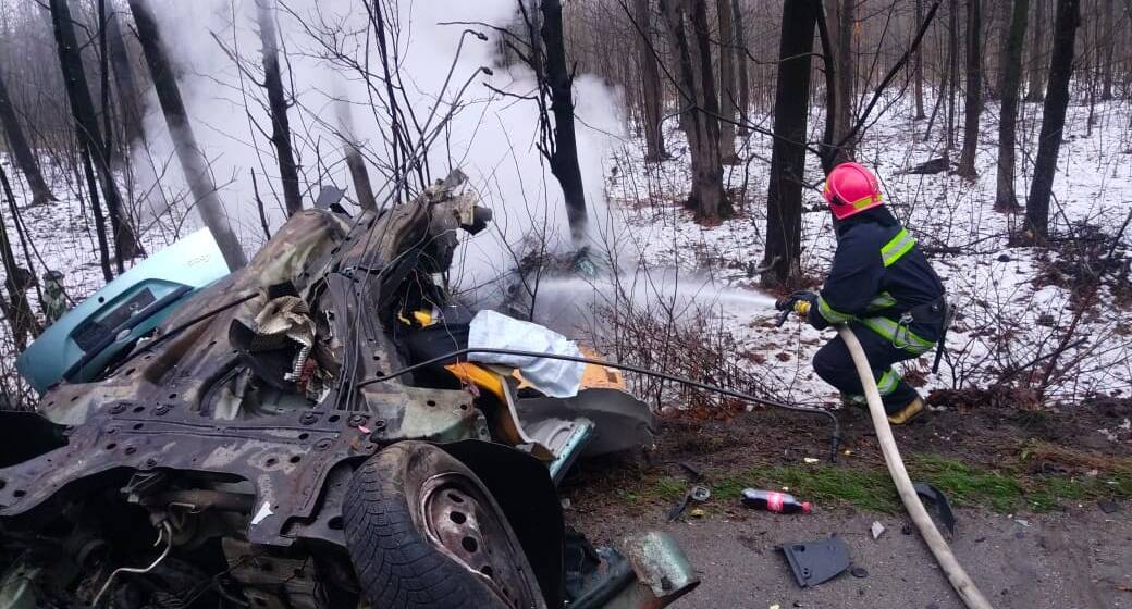 Страшна аварія на об’їзній поблизу Вінниці забрала життя одного з водіїв