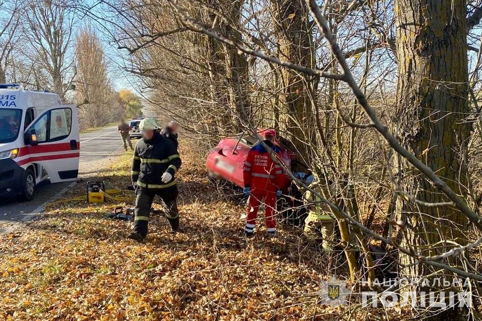 В ДТП на Вінниччині загинула жінка та її 12-річний син: подробиці