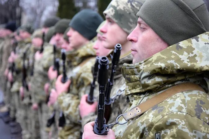 Підготовка військових до участі у боях триватиме 2 місяці — Сирський