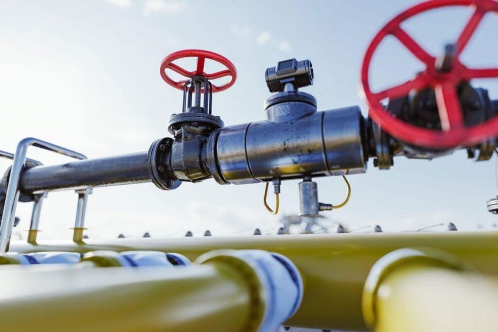 З 1 січня в Україні в 4 рази здорожчає транспортування газу