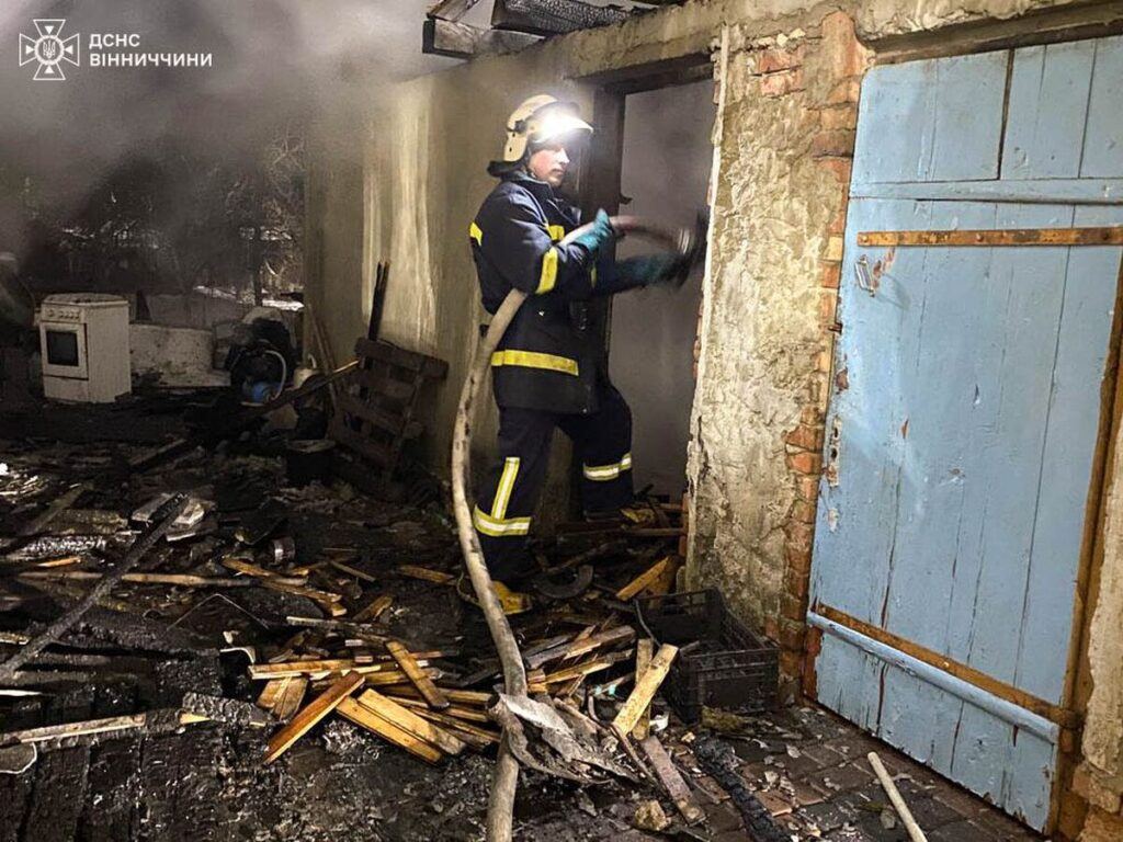 Шість пожеж за добу: у Вінницькій області вогонь забрав життя 67-річного чоловіка