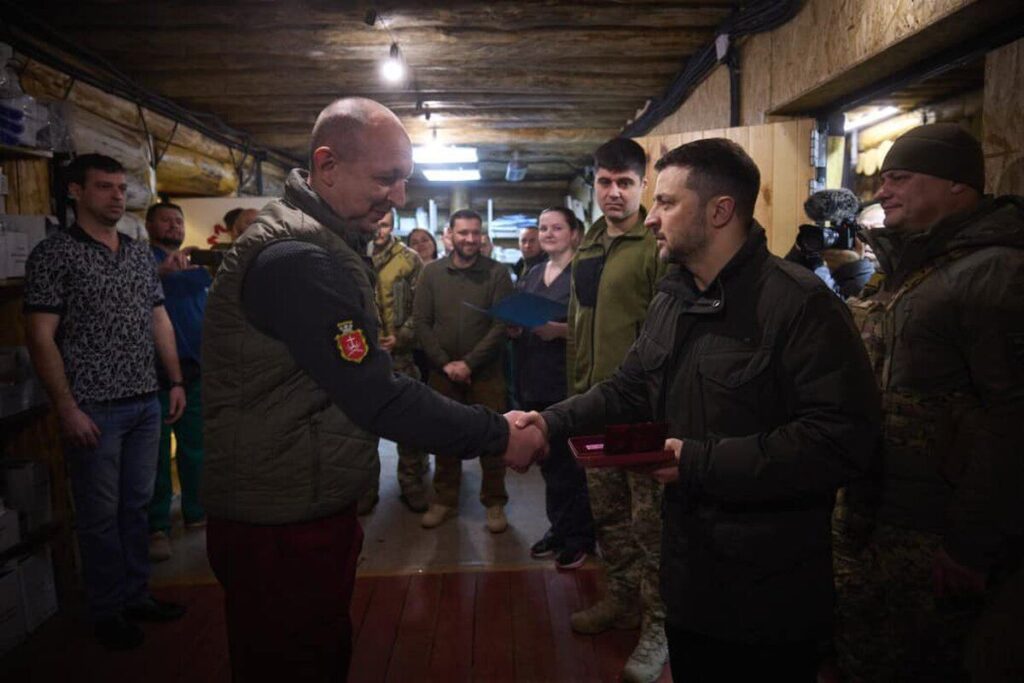 Двоє лікарів Вінницької обласної дитячої лікарні нагороджені орденом Данила Галицького