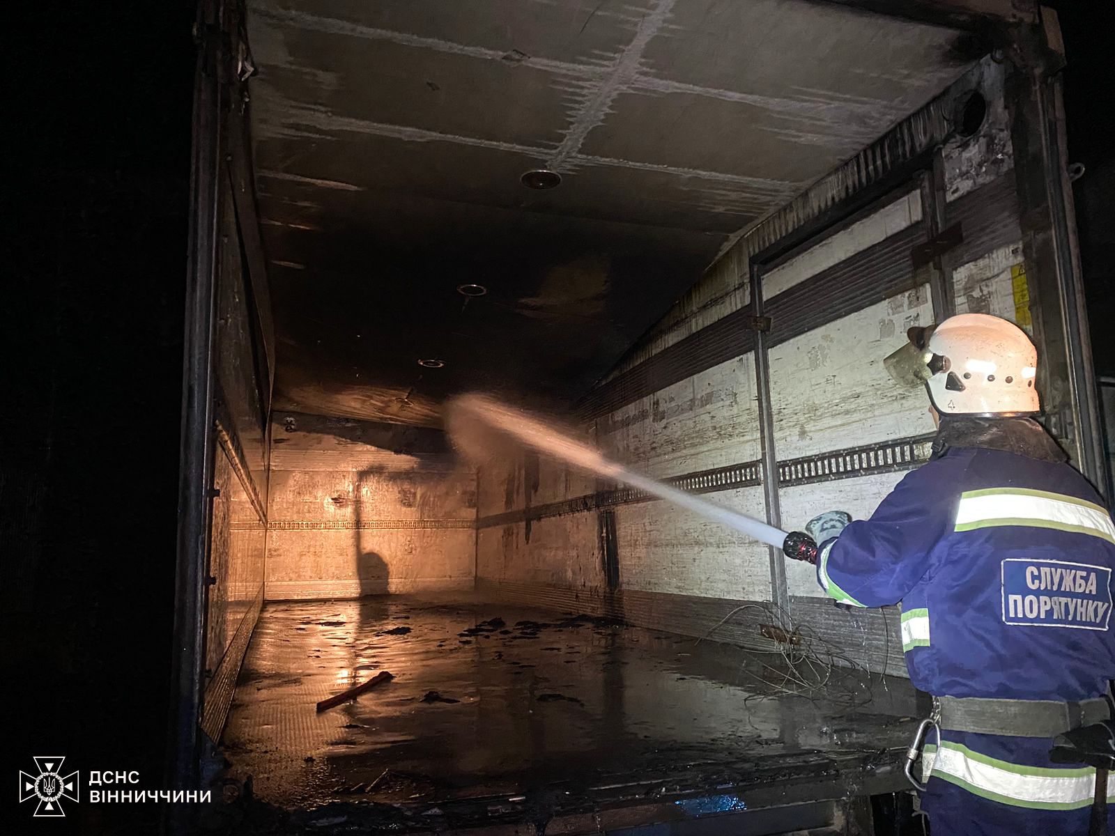 П’ять пожеж за добу: на Вінниччині горіли будинки та вантажівки