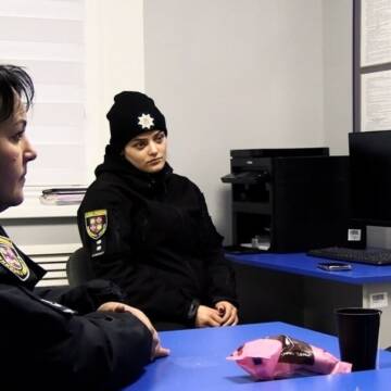 Аліну Коломійчук з Вінниччини, яку шукали 21 добу, поліцейські повернули додому
