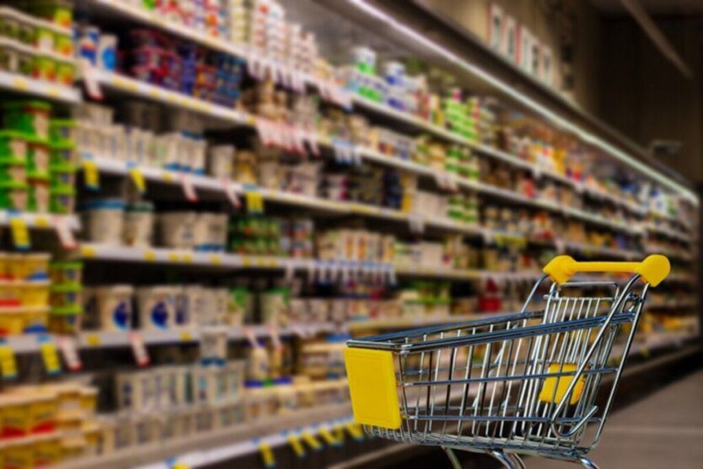Зростання цін в Україні бє рекорди: які продукти здорожчали найбільше