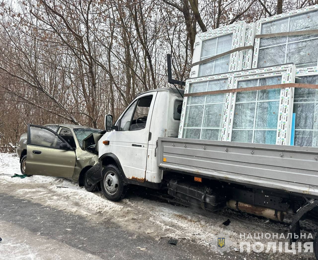 На Вінниччині зіткнулись два авто: водійка та пасажир отримали травми