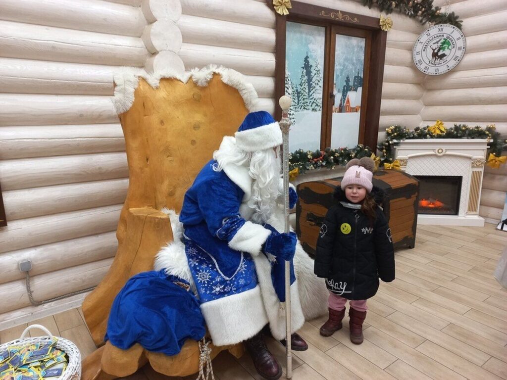 Подорож у казку: Подільський чарівник запрошує дітей на свята (Фото)