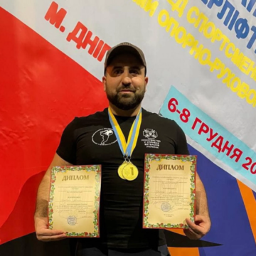 Армен Гарибян з Вінниччини – дворазовий чемпіон України з пара пауерліфтингу