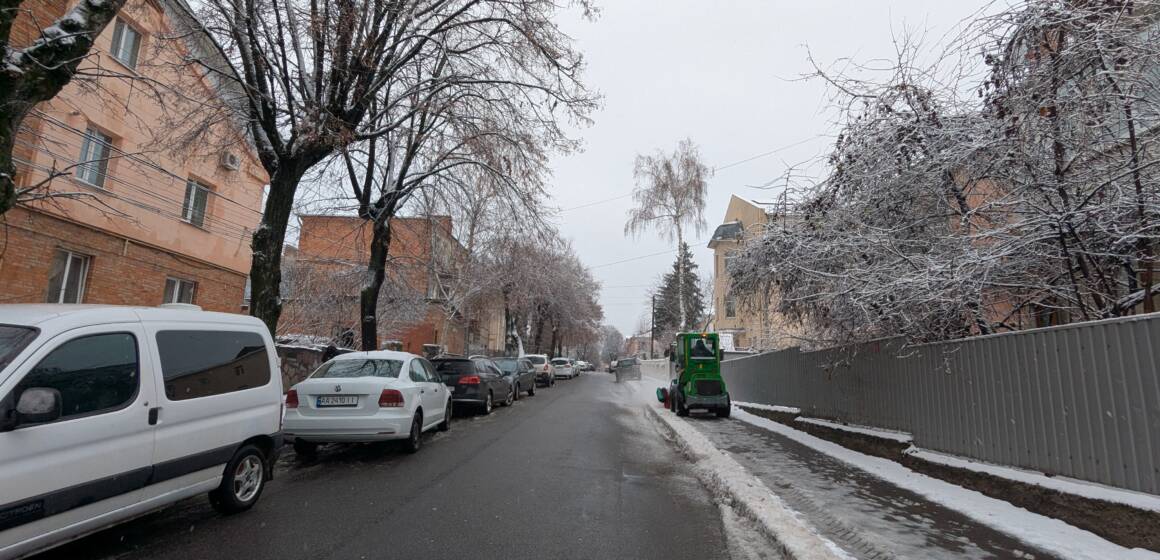 У Вінниці змінять рух на двох вулицях: що чекає водіїв і мешканців