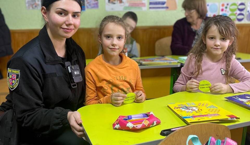 Поліцейські Вінниччини проводять профілактичні бесіди для школярів