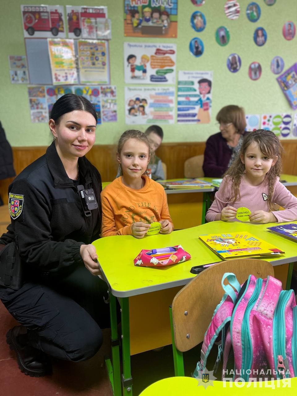 Поліцейські Вінниччини проводять профілактичні бесіди для школярів