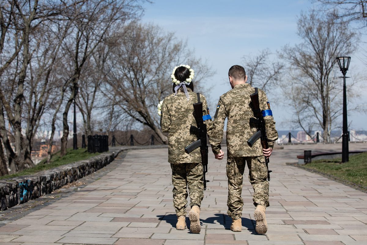 Мобілізація подружжя: чи можуть одночасно призвати і чоловіка, і дружину