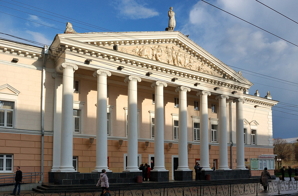 Вінницький музично-драматичний театр реалізовує проєкт «Культура без бар’єрів»