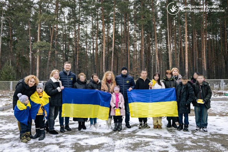 Україна повернула з окупації ще вісьмох дітей