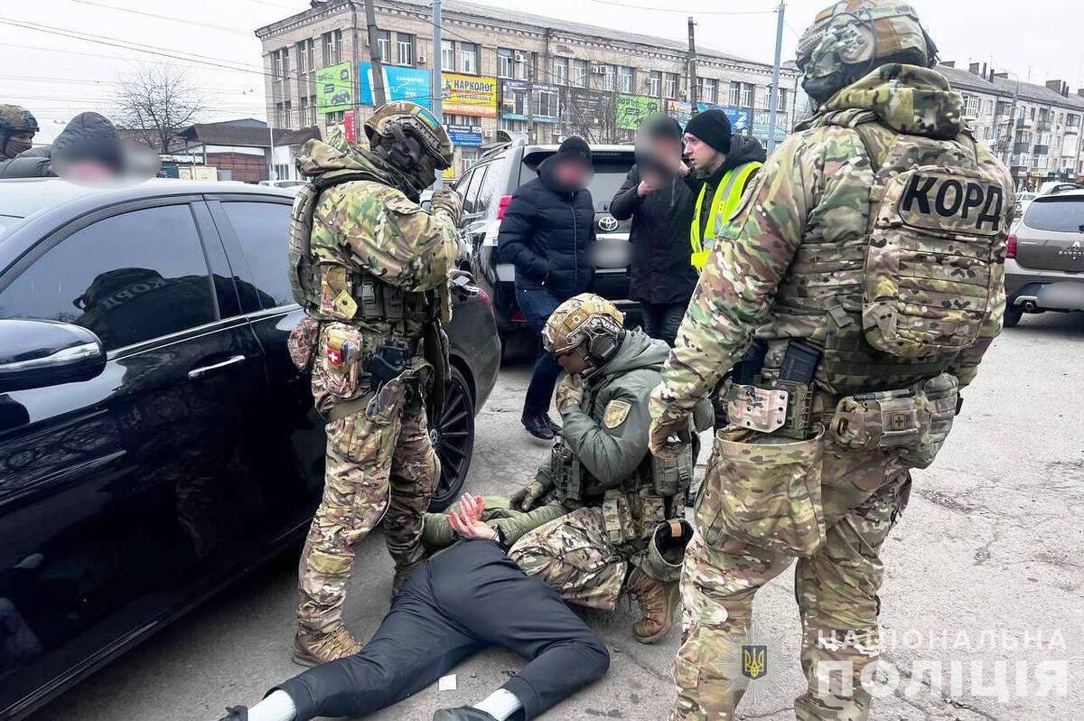 СБУ та Нацполіція затримали організатора «схеми для ухилянтів» у Вінниці