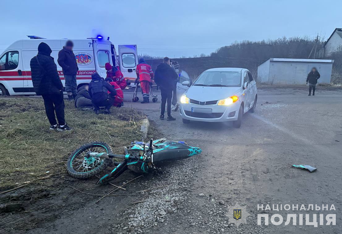 Дві ДТП на Вінниччині: мотоцикліст і підліток травмувались