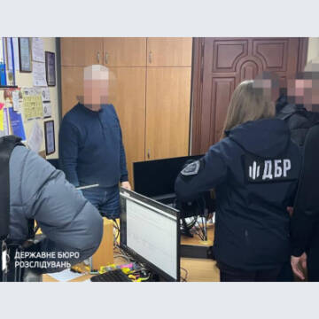 На Вінниччині ДБР повідомило про підозру чиновнику, який закупив спецзасоби за завищеними цінами